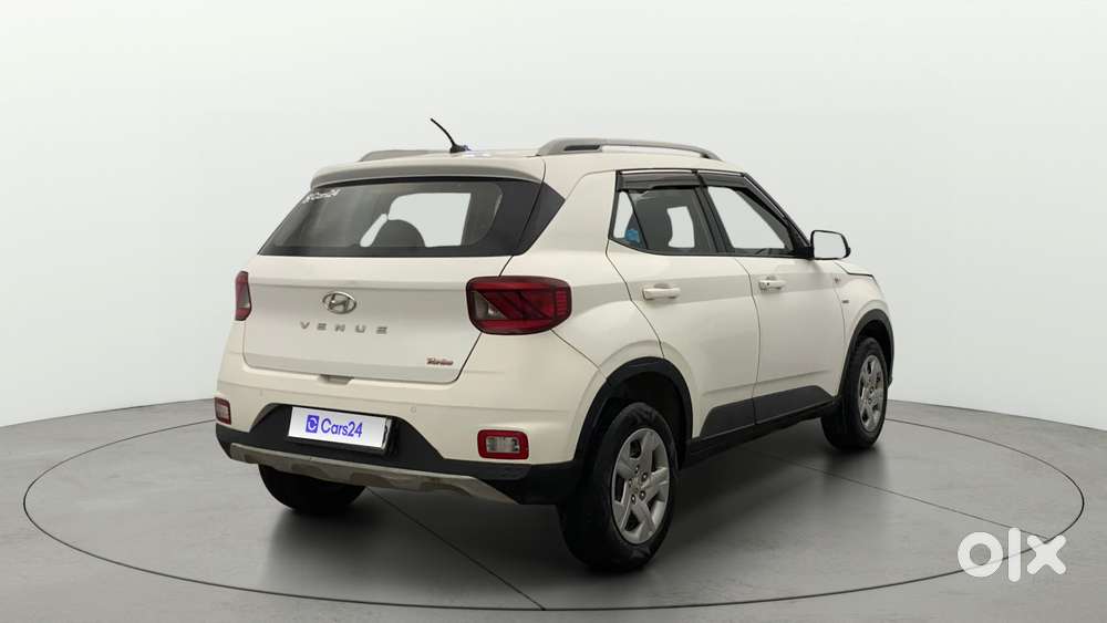 Hyundai Venue S Turbo Dct, 2019, Petrol