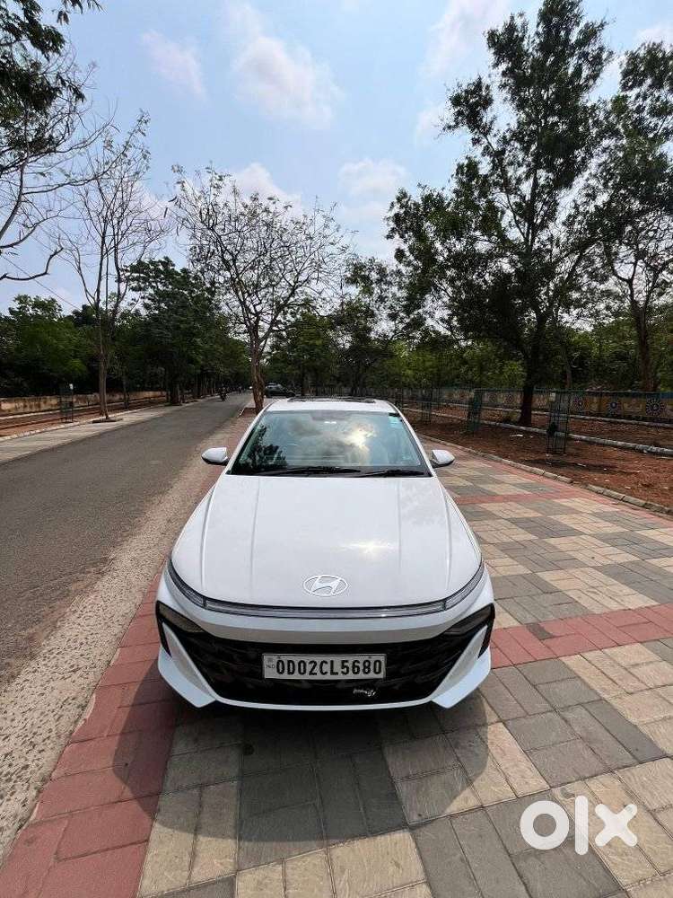 Hyundai Verna 1.5 Sx (o) Vtvt, 2023, Petrol