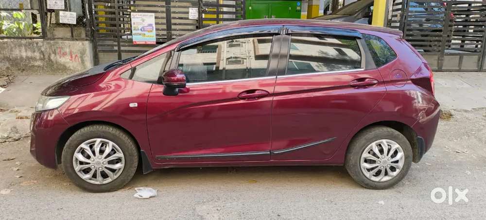 Honda Jazz 2015 Diesel Well Maintained
