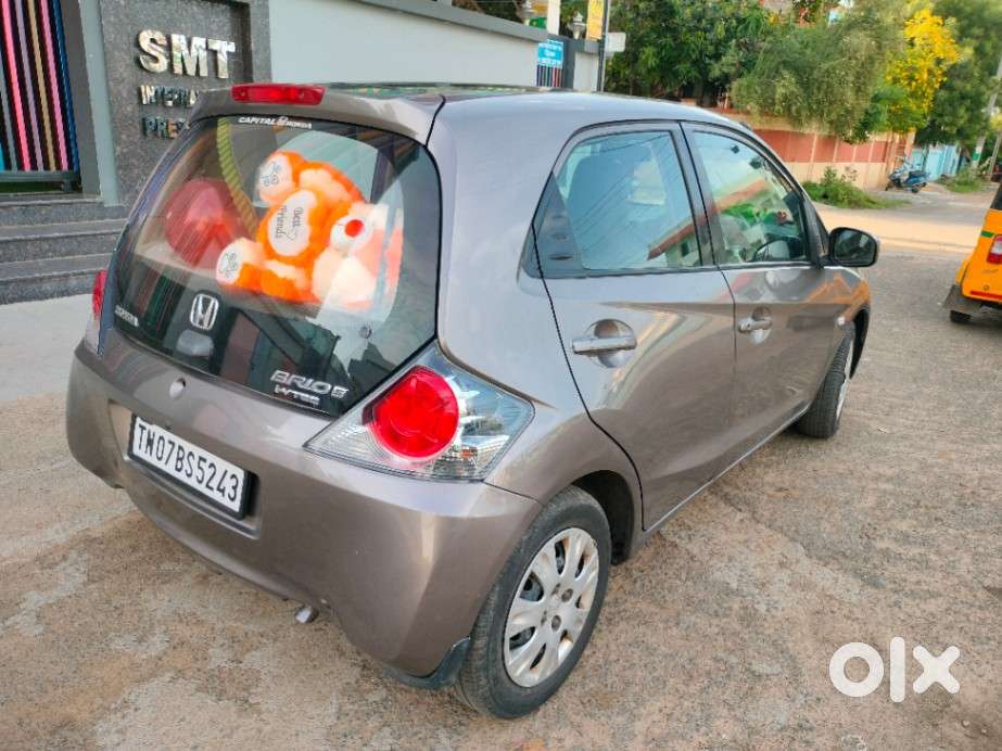 Honda Brio V Mt, 2012, Petrol