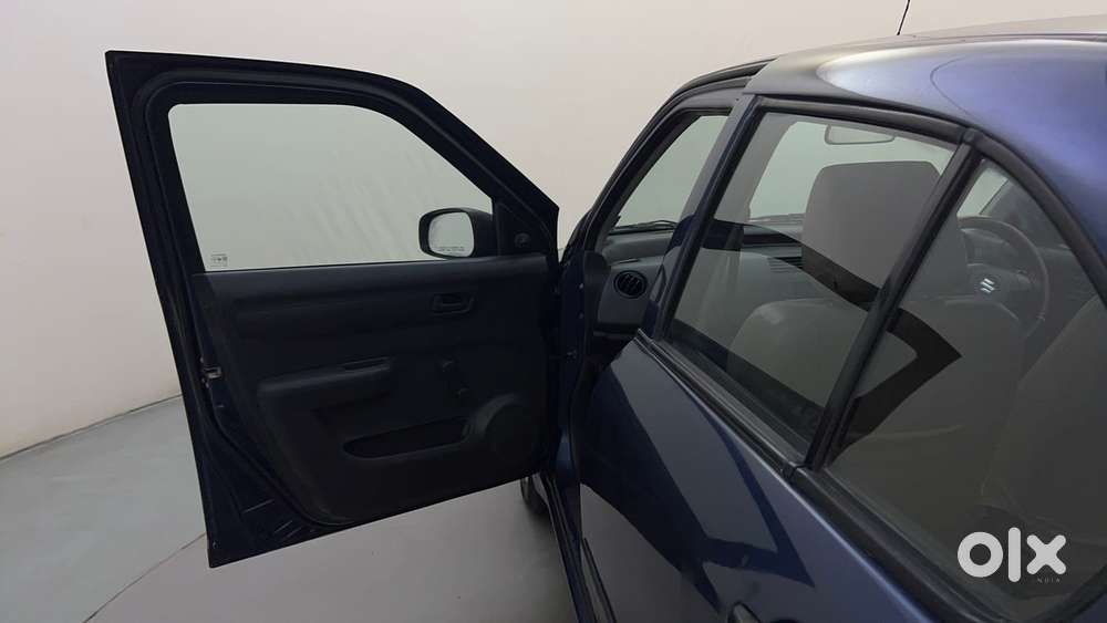 Maruti Suzuki Swift Dzire 1.2 Lxi Bsiv, 2012, Petrol