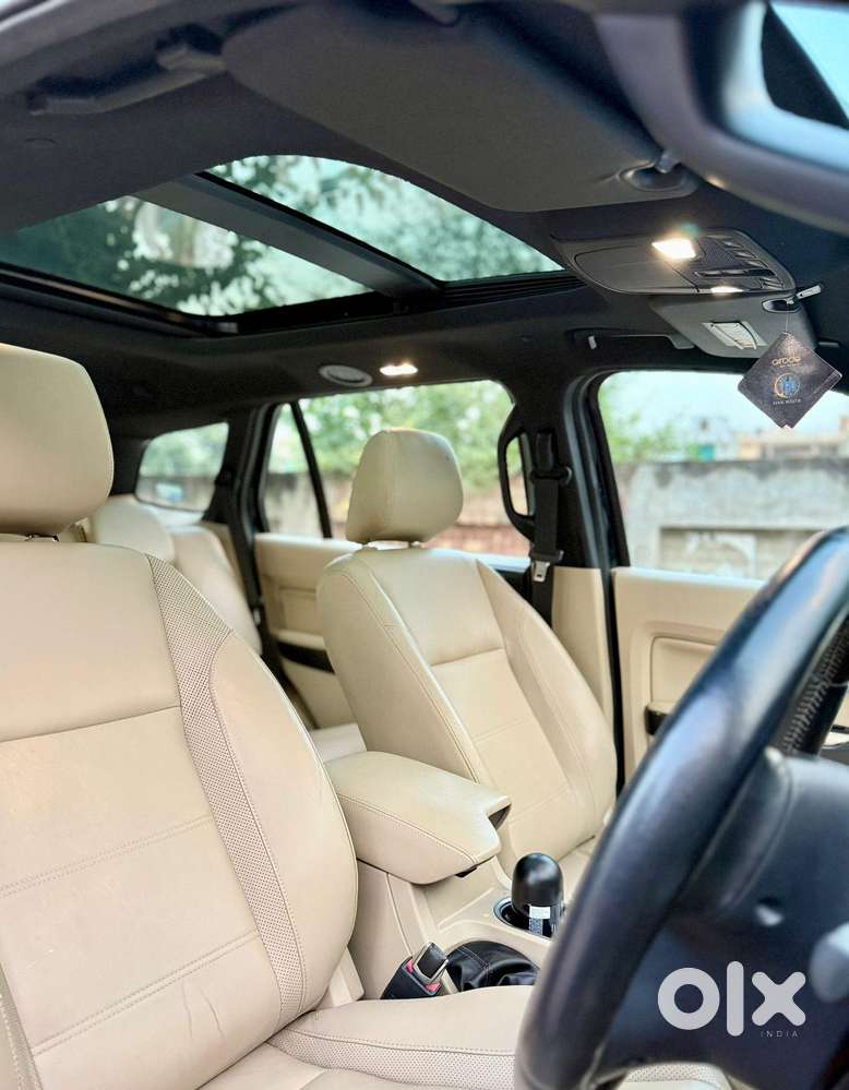 Ford Endeavour 3.2 Titanium At 4x4, 2017, Diesel