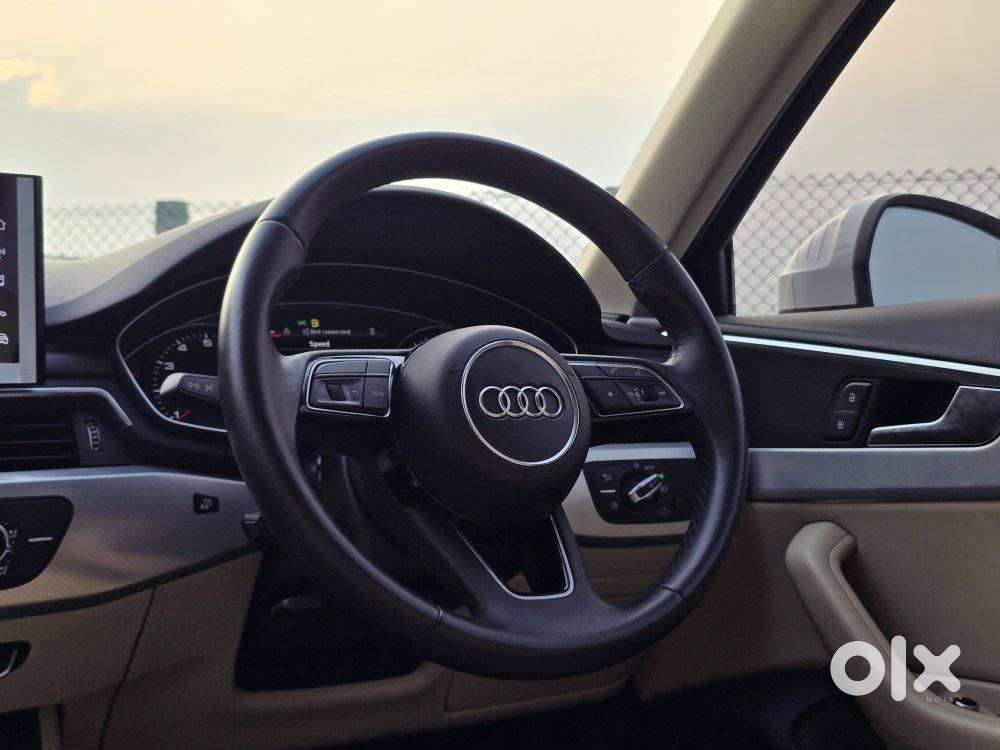 Audi A4 2.0 Premium Plus 40 Tfsi, 2023, Petrol