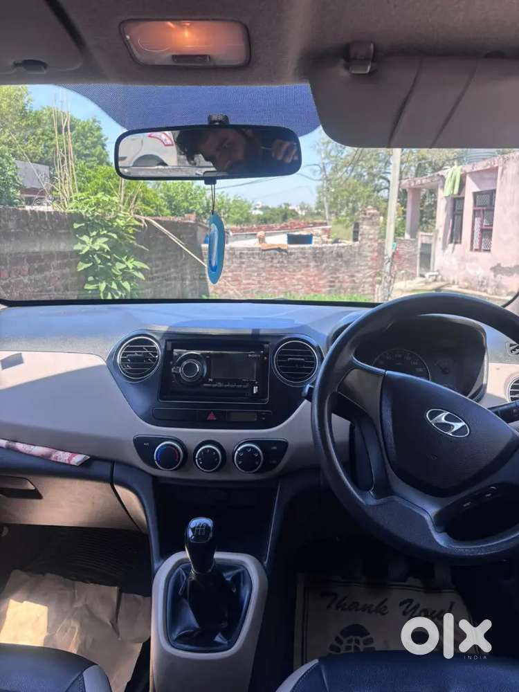 Hyundai I10 Car For Rs 2 Lac 50 Thousand