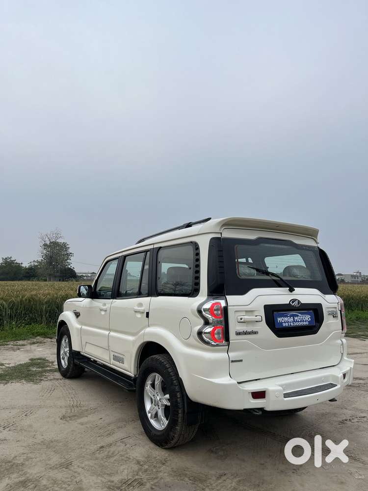 Mahindra Scorpio S10 At 2wd, 2016, Diesel