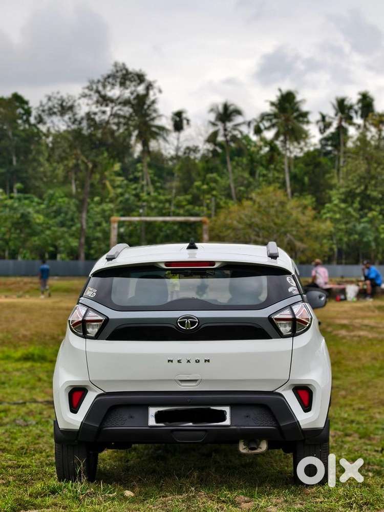 Urgent Sale – Moving Abroad!    Tata Nexon Xm Petrol (2021)
