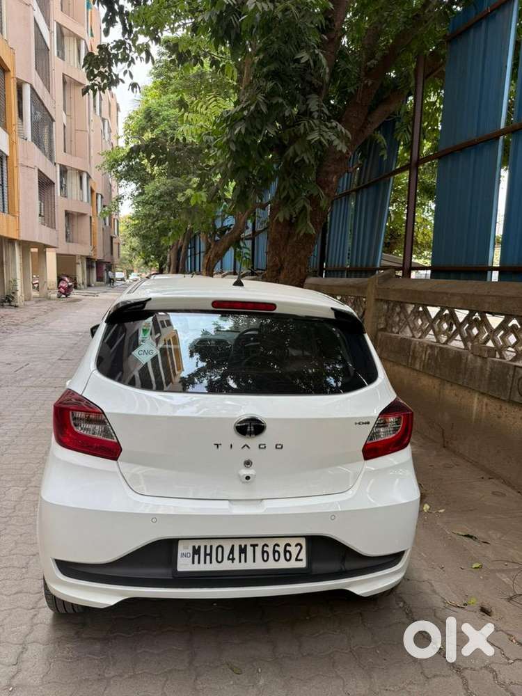 Tata Tiago 2025 Cng & Hybrids 3800 Km Driven