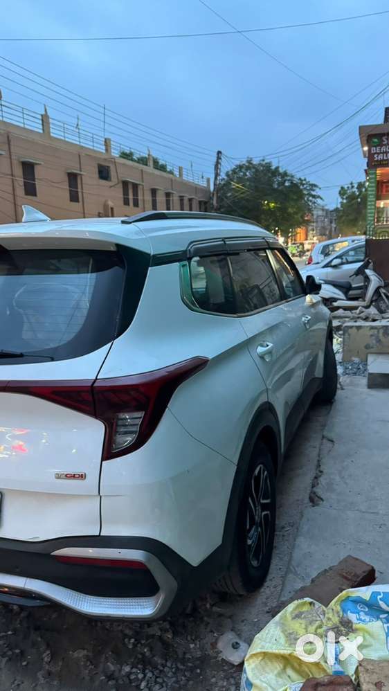 Kia Carens 2023 Petrol