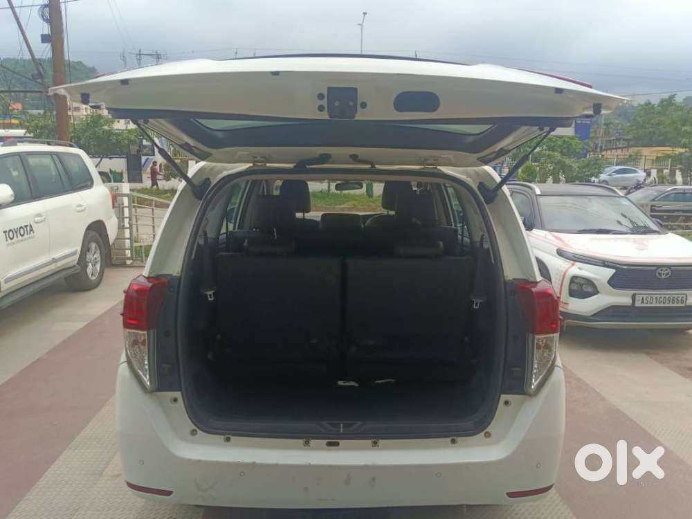Toyota Innova Crysta 2.4 Gx Mt 8s, 2023, Diesel