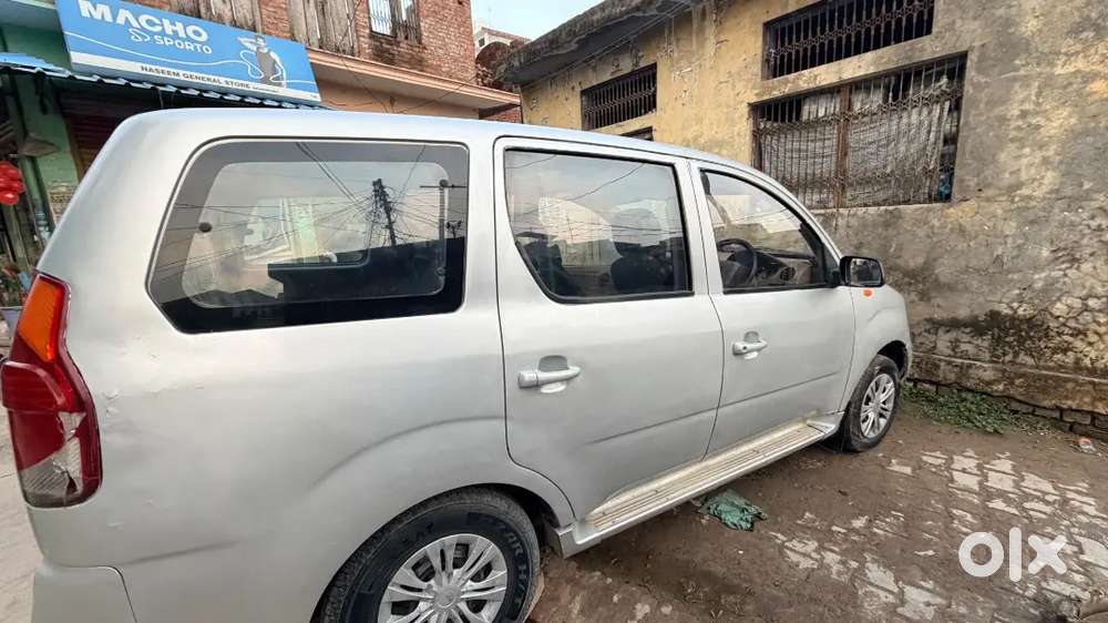 Mahindra Xylo Diesel Automatic 2010 Model