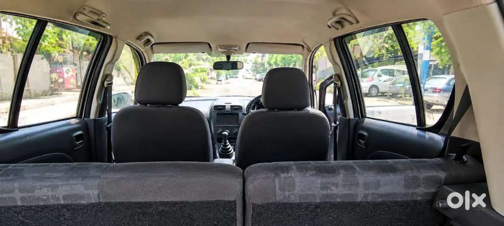 Maruti Suzuki Ritz Lxi 2015 Petrol 19200 Km 1st Owner Rate Fix 178000