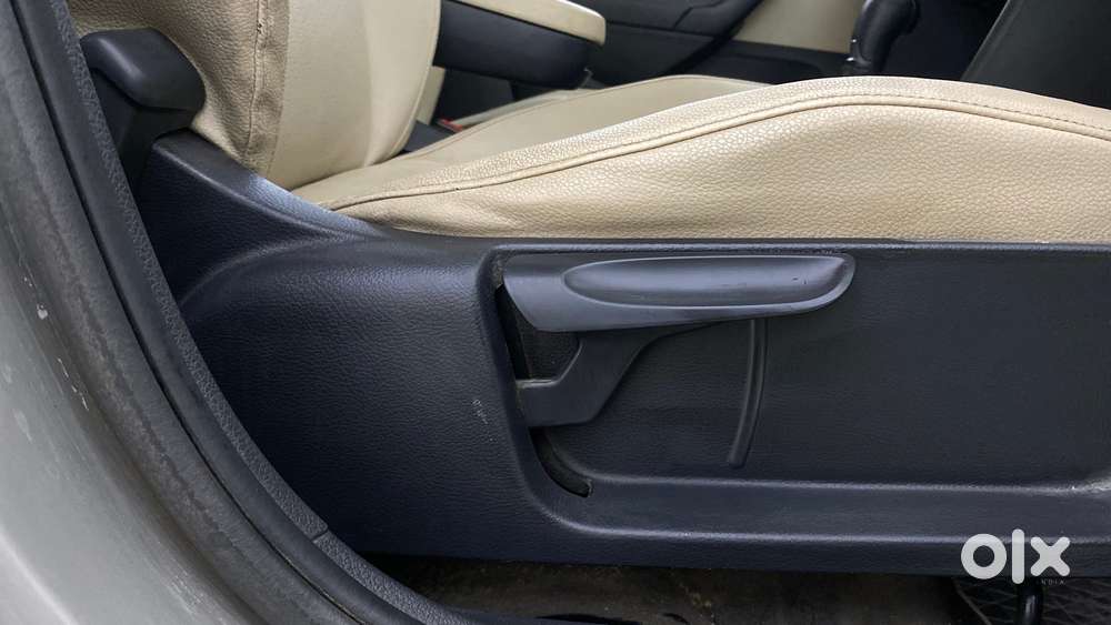 Skoda Rapid 1.6 Mpi At Style, 2016, Petrol