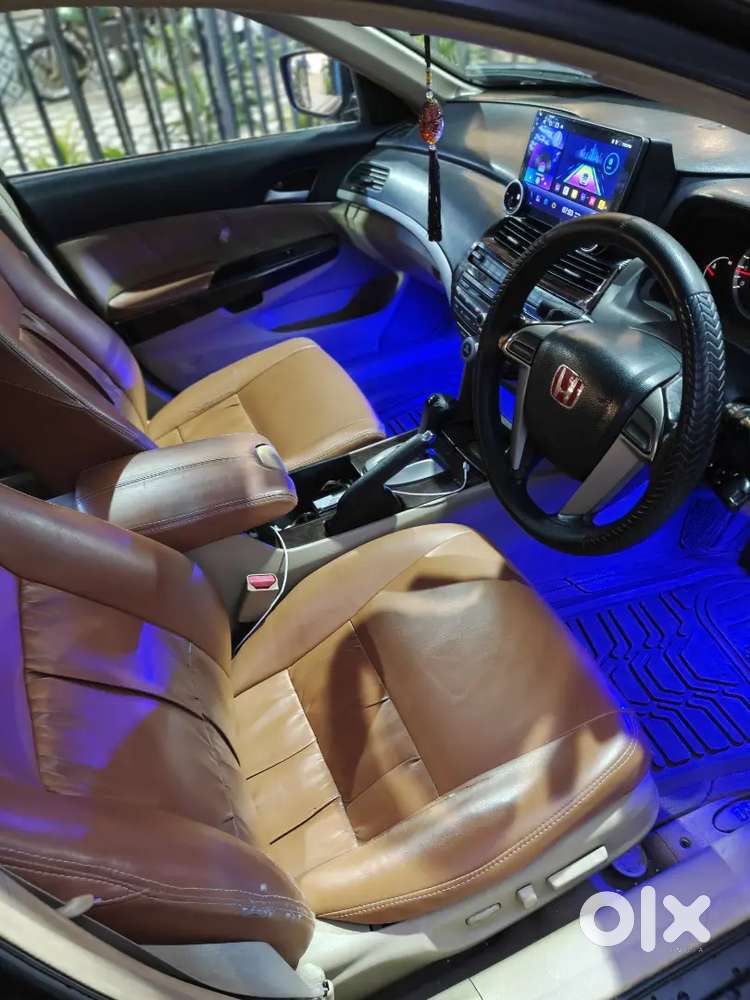 Honda Accord 2009 ( Black )