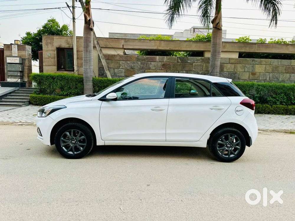 Hyundai I20 Sportz Plus, 2020, Petrol