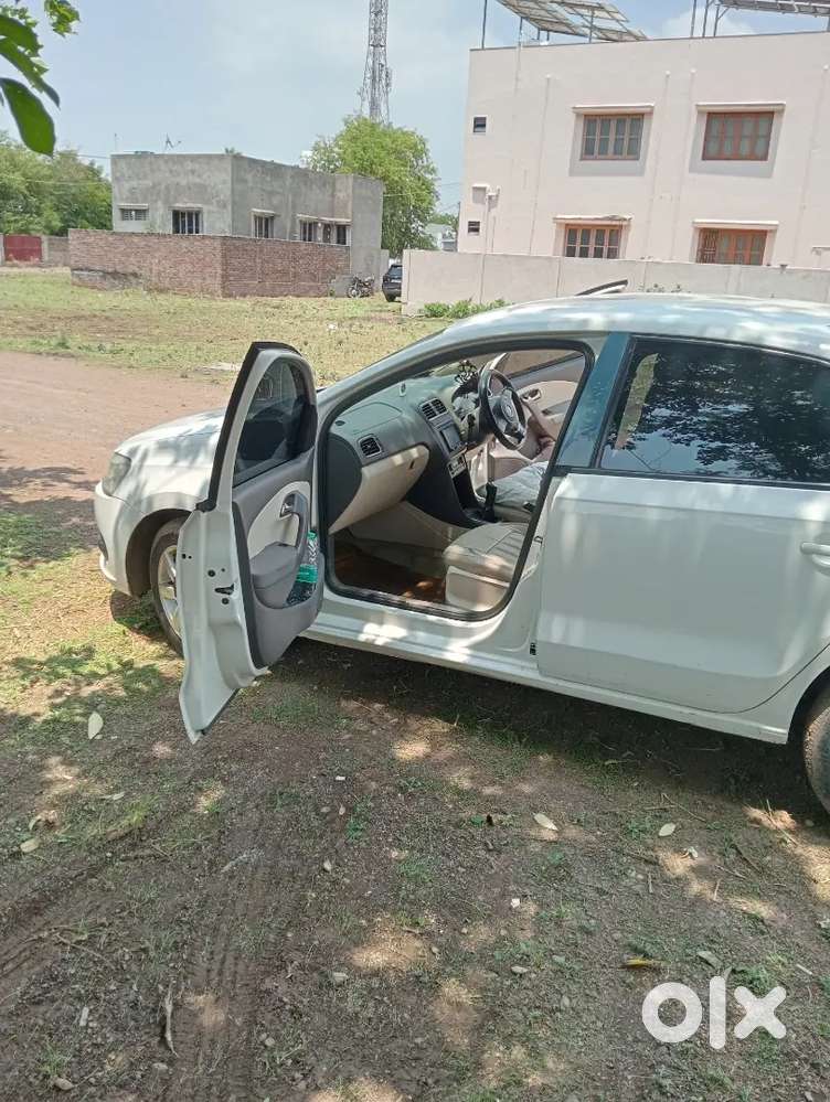 Volkswagen Vento Highline 2011