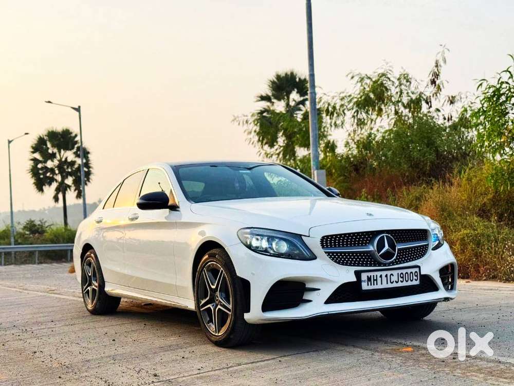 Amg ! 300d 2019 Diesel Mercedes Benz Lessrun F/loaded Newlike Beauty !