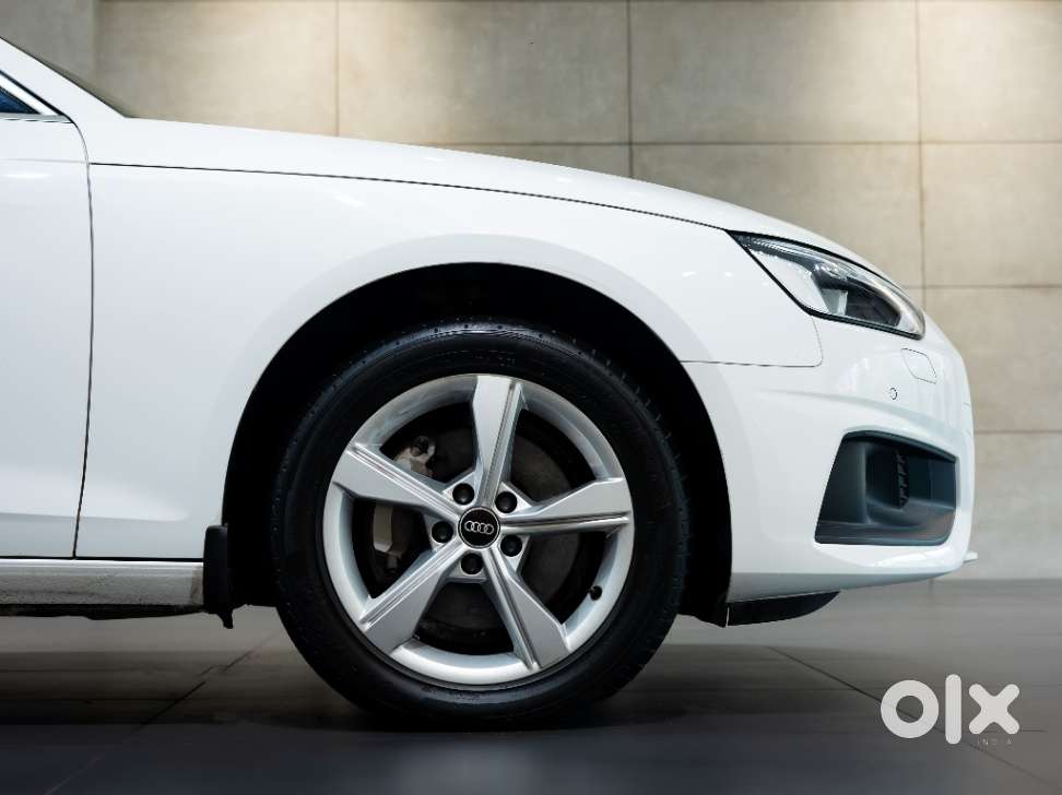 Audi A4 2.0 Premium 40 Tfsi, 2023, Petrol