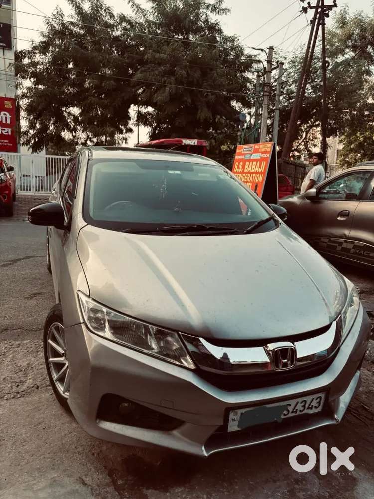 Honda City 2016 Cng & Hybrids Well Maintained