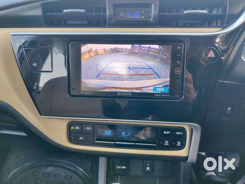 Toyota Corolla Altis 1.8 Gl, 2018, Petrol