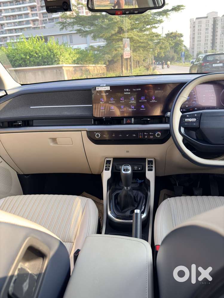 Kia Carens Clavis G1.5 Turbo Dct Htx Plus 7-seater, 2025, Petrol