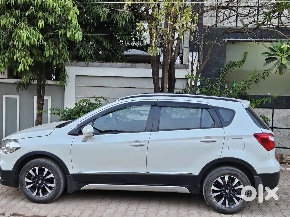 Maruti Suzuki S-cross 2021 Petrol Well Maintained