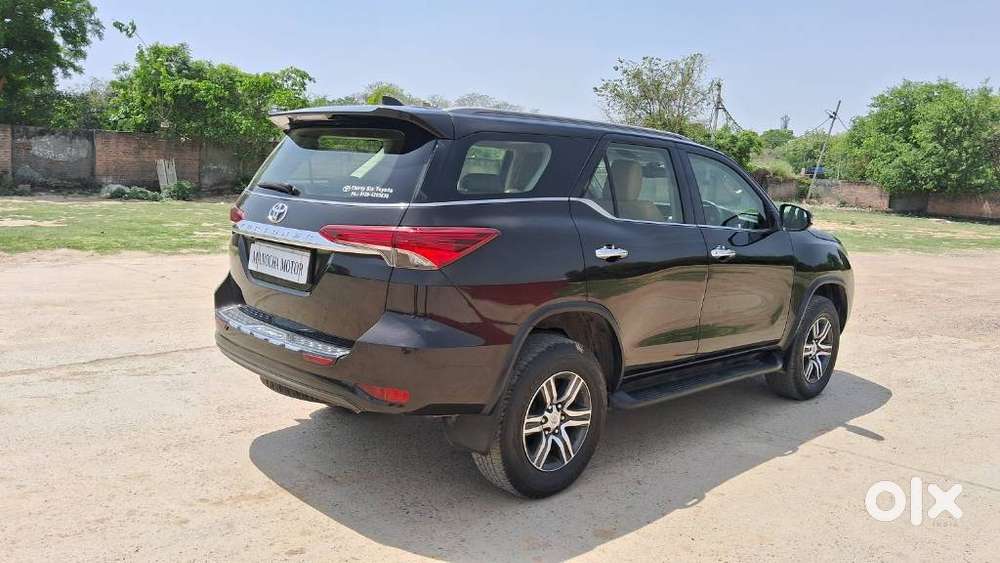 Toyota Fortuner 4x2 At 2.8 Diesel, 2020, Diesel