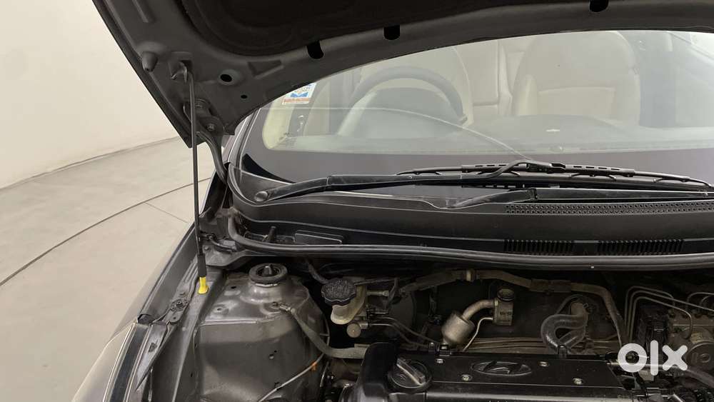 Hyundai Verna 1.6 Sx Vtvt (o) At, 2013, Petrol