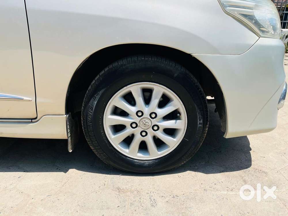 Toyota Innova 2.5 Vx 8 Str, 2014, Diesel