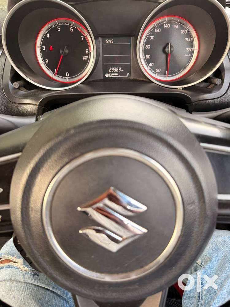 Maruti Suzuki Swift 1.2 Vxi (o), 2023, Petrol