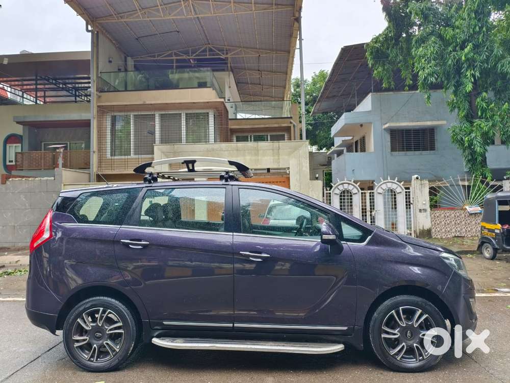 Mahindra Marazzo M8, 2018, Diesel