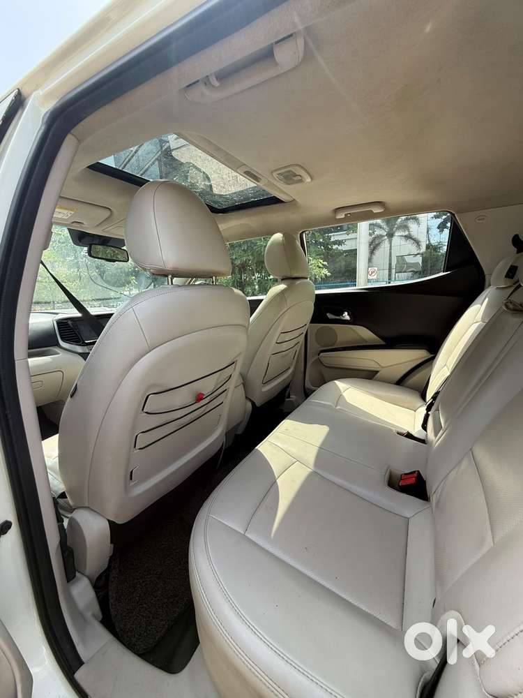 Mahindra Xuv300 W8 Diesel, 2019, Diesel