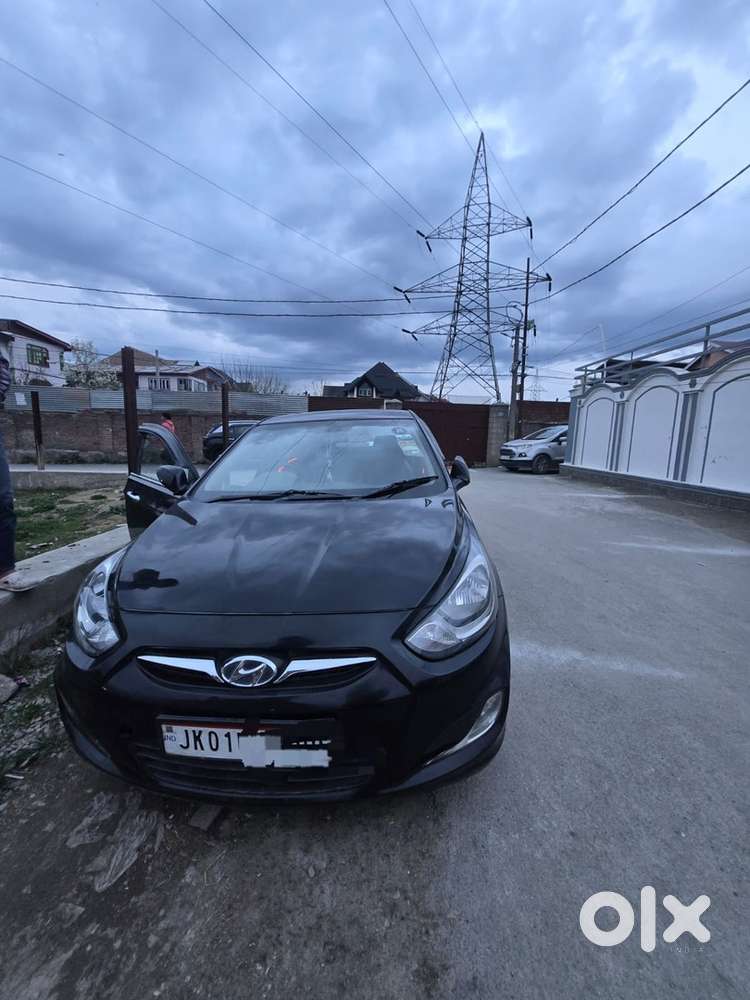 Hyundai Fluidic Verna 2013