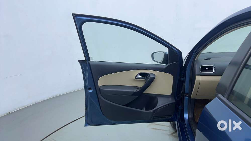 Volkswagen Ameo 1.2 Mpi Highline 16 Alloy, 2016, Petrol