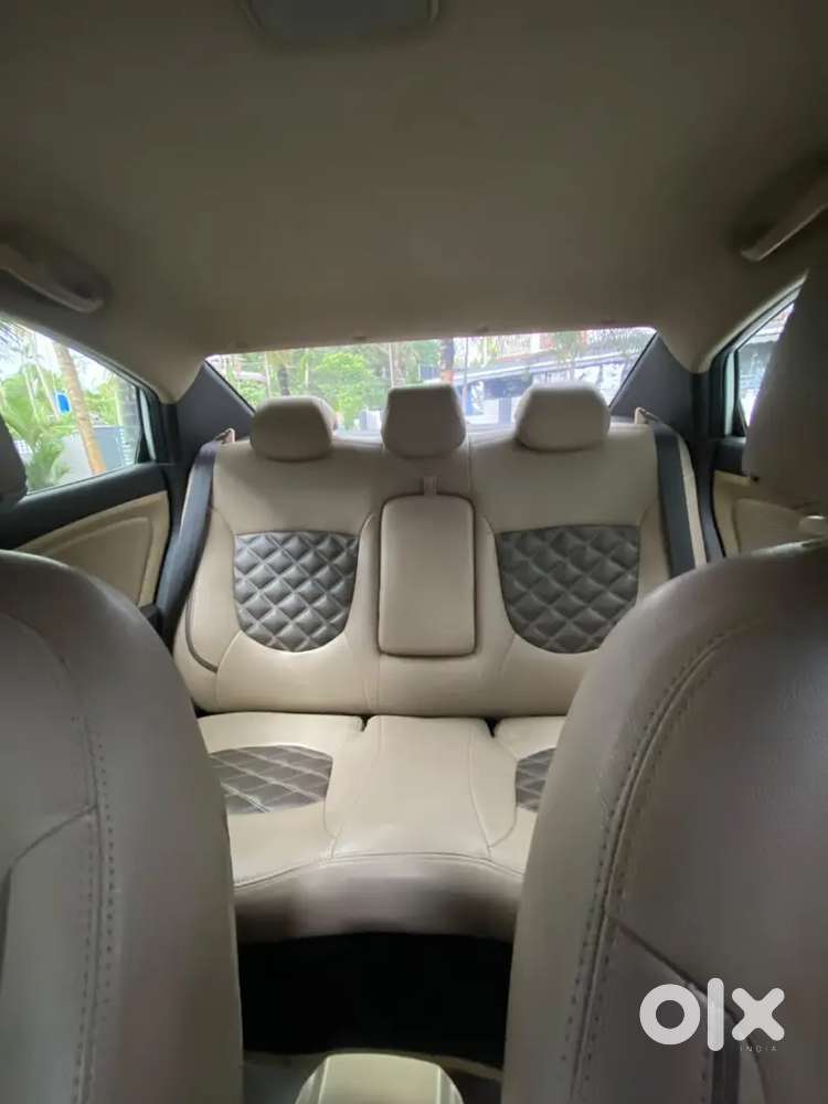 Hyundai Verna Vtvt 1.6 2012
