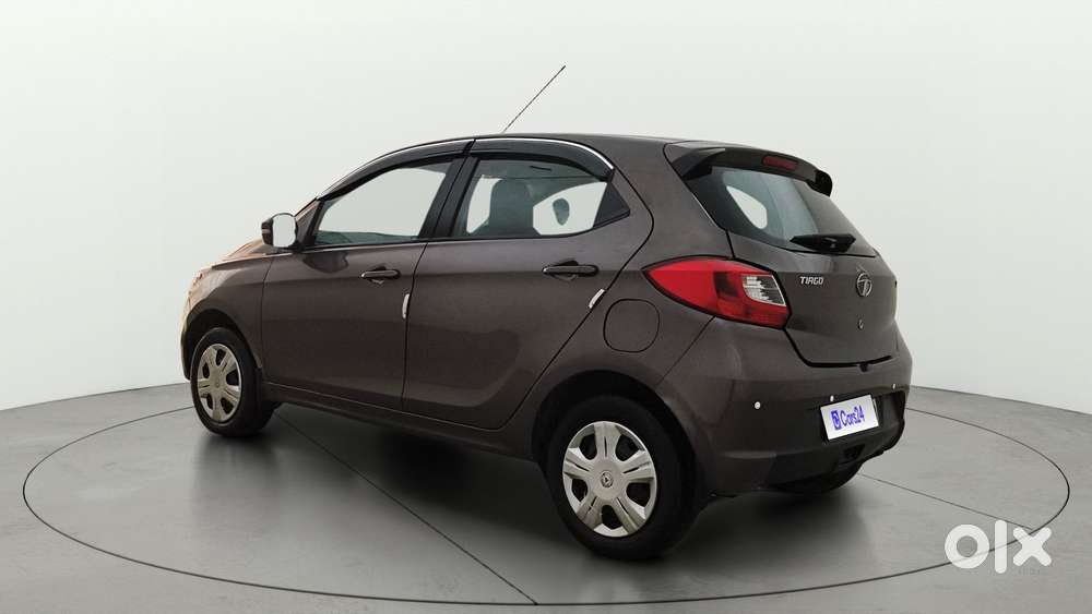Tata Tiago 1.2 Revotron Xz, 2016, Petrol