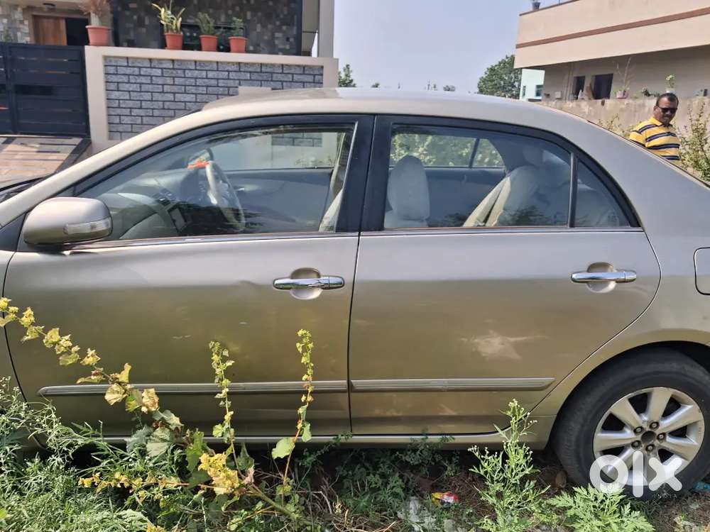 Toyota Corolla Altis 2010 Variant Gl