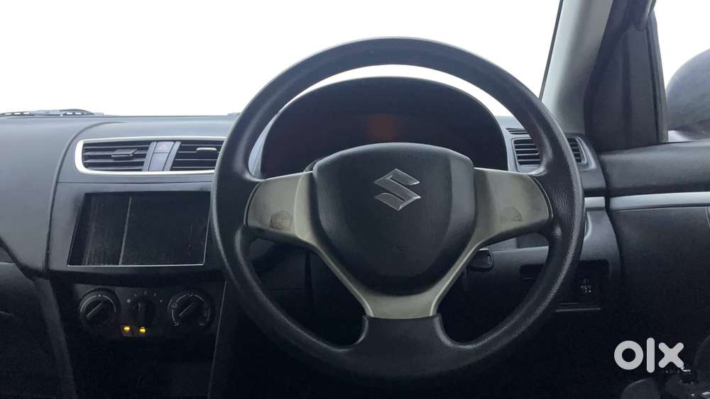 Maruti Suzuki Swift Vvt Vxi, 2013, Petrol
