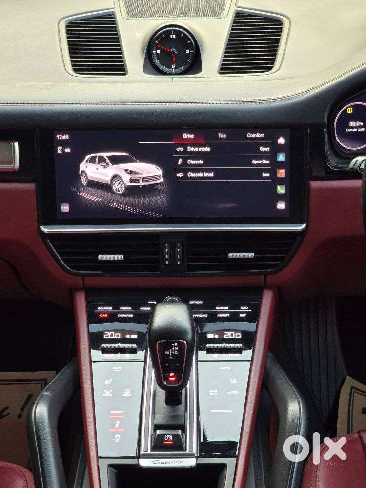 Porsche Cayenne Platinum Edition, 2022, Petrol