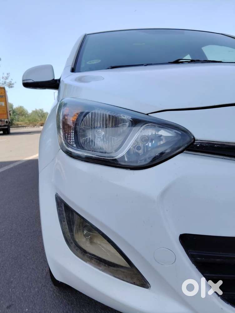 Hyundai I20 Sportz 1.2 Bs-iv, 2014, Petrol