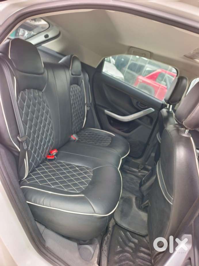 Tata Nexon 1.2 Revotron Xm (s), 2020, Petrol