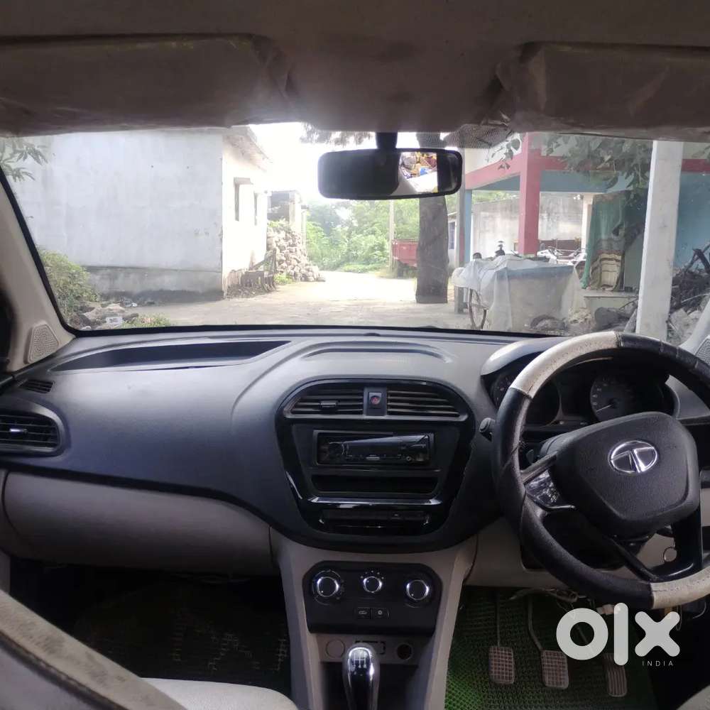 Tata Tiago Revotron 2018