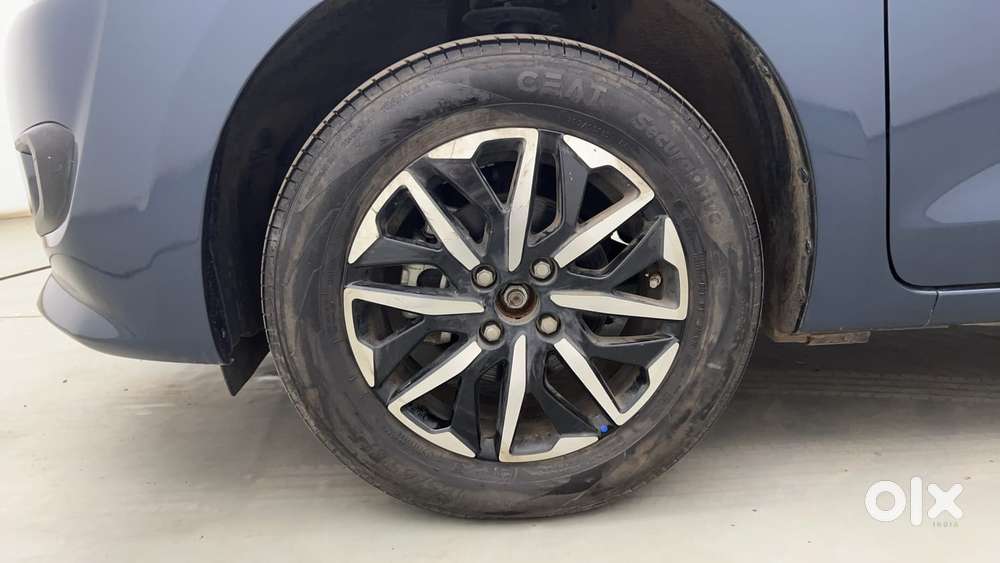 Maruti Suzuki Dzire 1.2 Zxi Plus Amt, 2024, Petrol