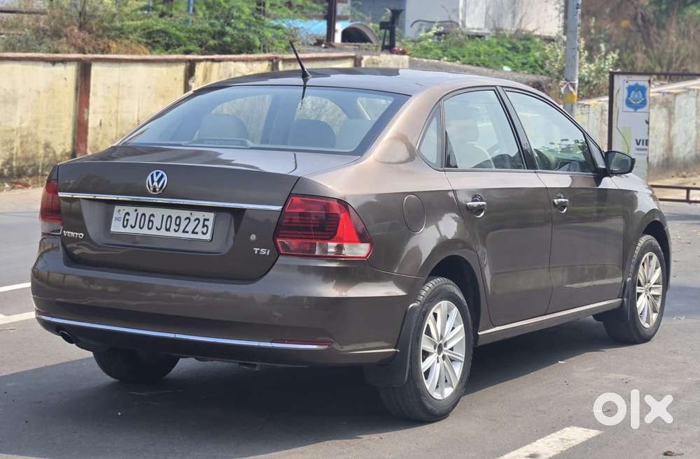 Volkswagen Vento 1.2l Tsi Highline Plus At Petrol, 2016, Petrol