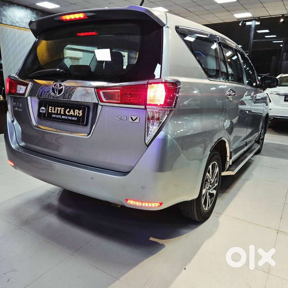 Toyota Innova Crysta 2.4 V 7 Str, 2023, Diesel