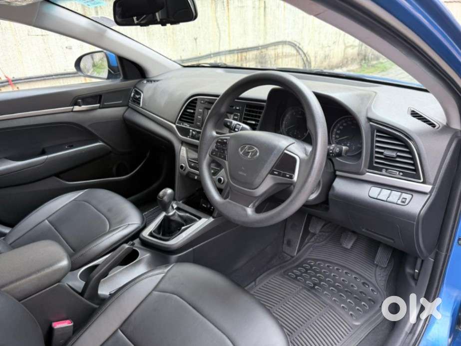 Hyundai Elantra Vtvt S, 2017, Petrol