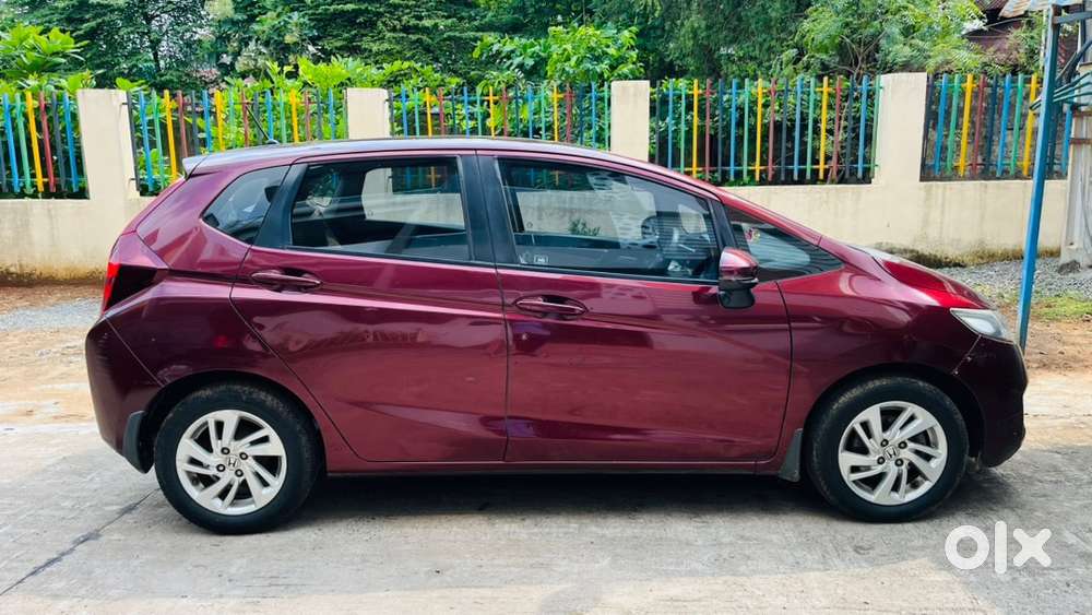2015 Honda Jazz V Petrol Automatic