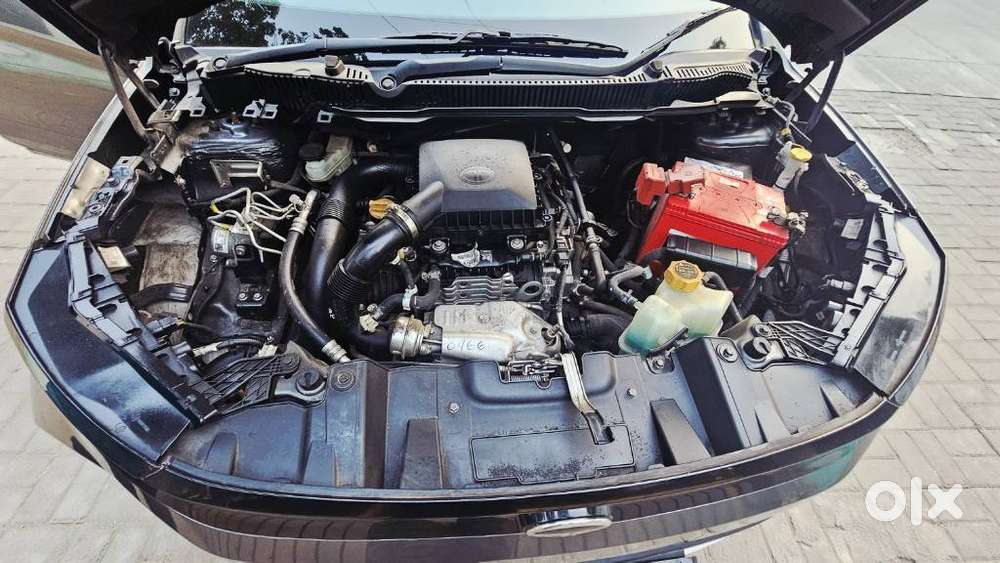 Tata Nexon Creative Plus 1.2 Petrol 6mt Dark Edition, 2024, Petrol