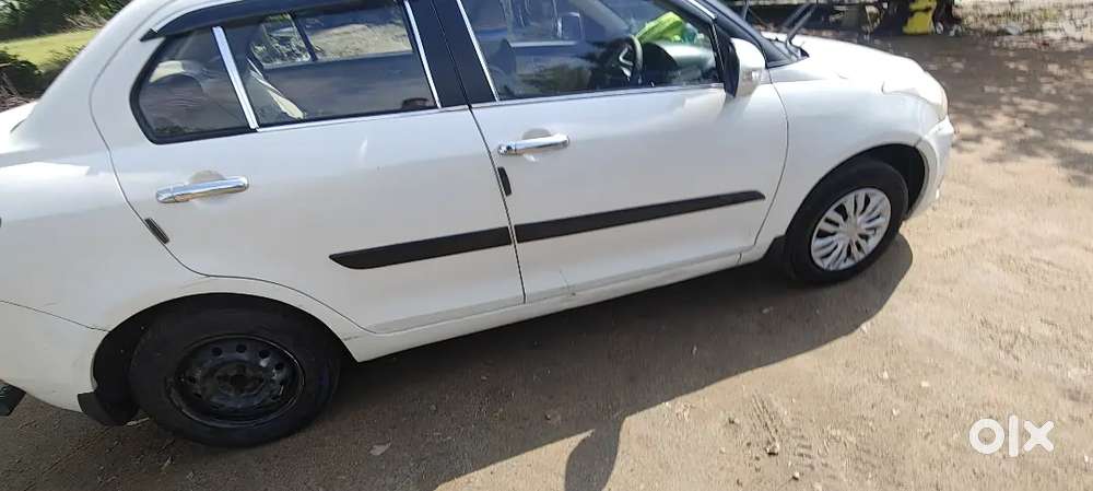 Maruti Suzuki Dzire 2011