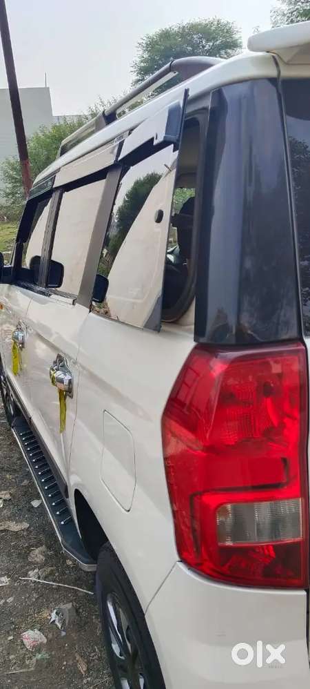Mahindra Tuv 300 2019