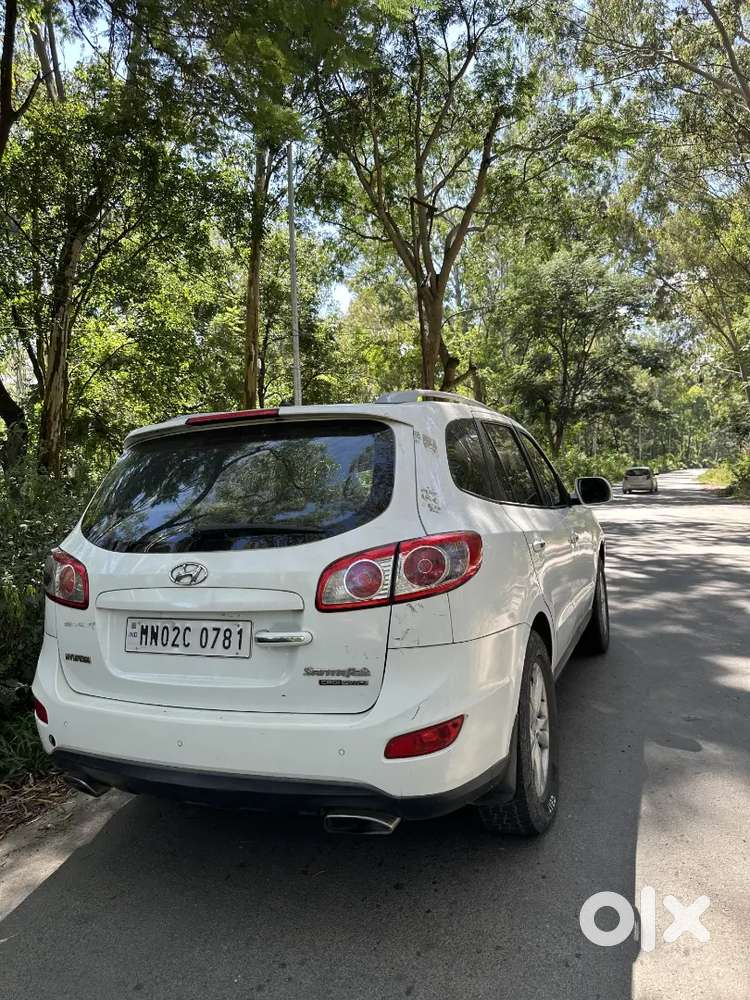 Hyundai Santa Fe 2011 Model